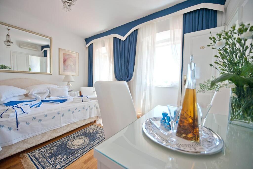 Blue Studio Apartment Next To The Beach ดูบรอฟนิก ภายนอก รูปภาพ